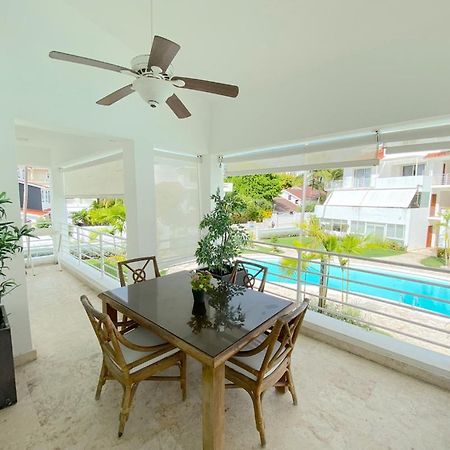 بونتا كانا Blue Ocean Beachfront Villas & Apartments - Wifi, Pool, Bbq, Playa Los Corales المظهر الخارجي الصورة