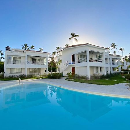 بونتا كانا Blue Ocean Beachfront Villas & Apartments - Wifi, Pool, Bbq, Playa Los Corales المظهر الخارجي الصورة